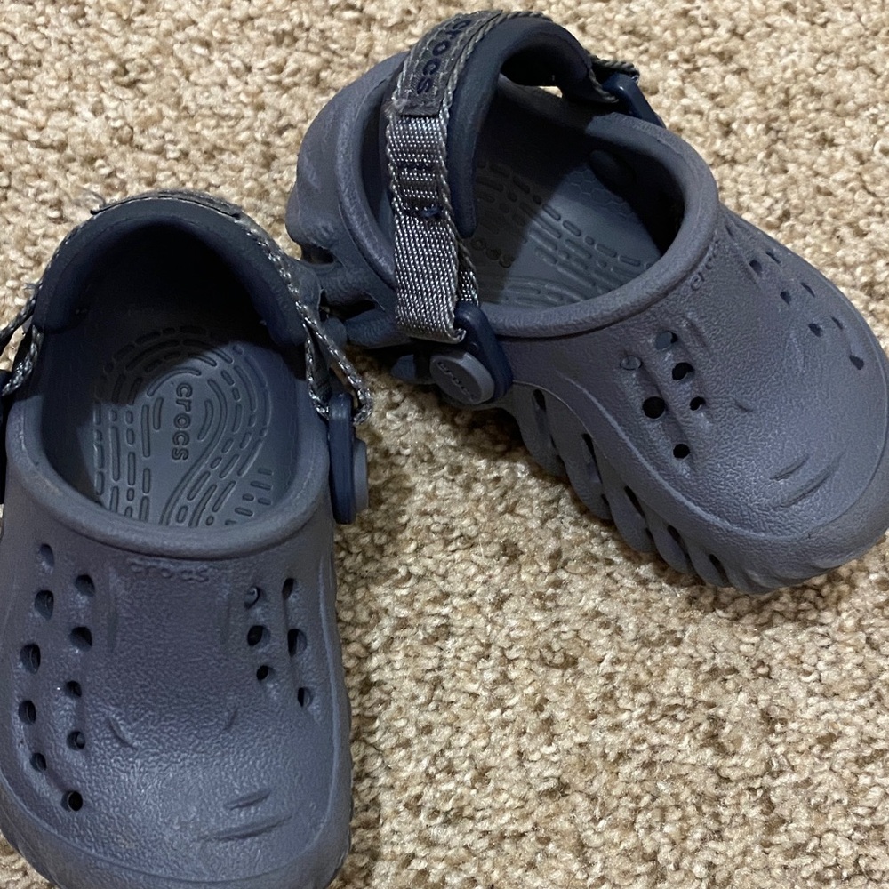 CROCS Kids' Dark Gray Sandals